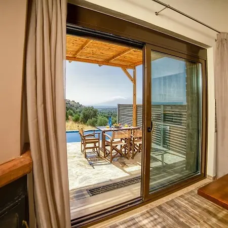Villa Omikron